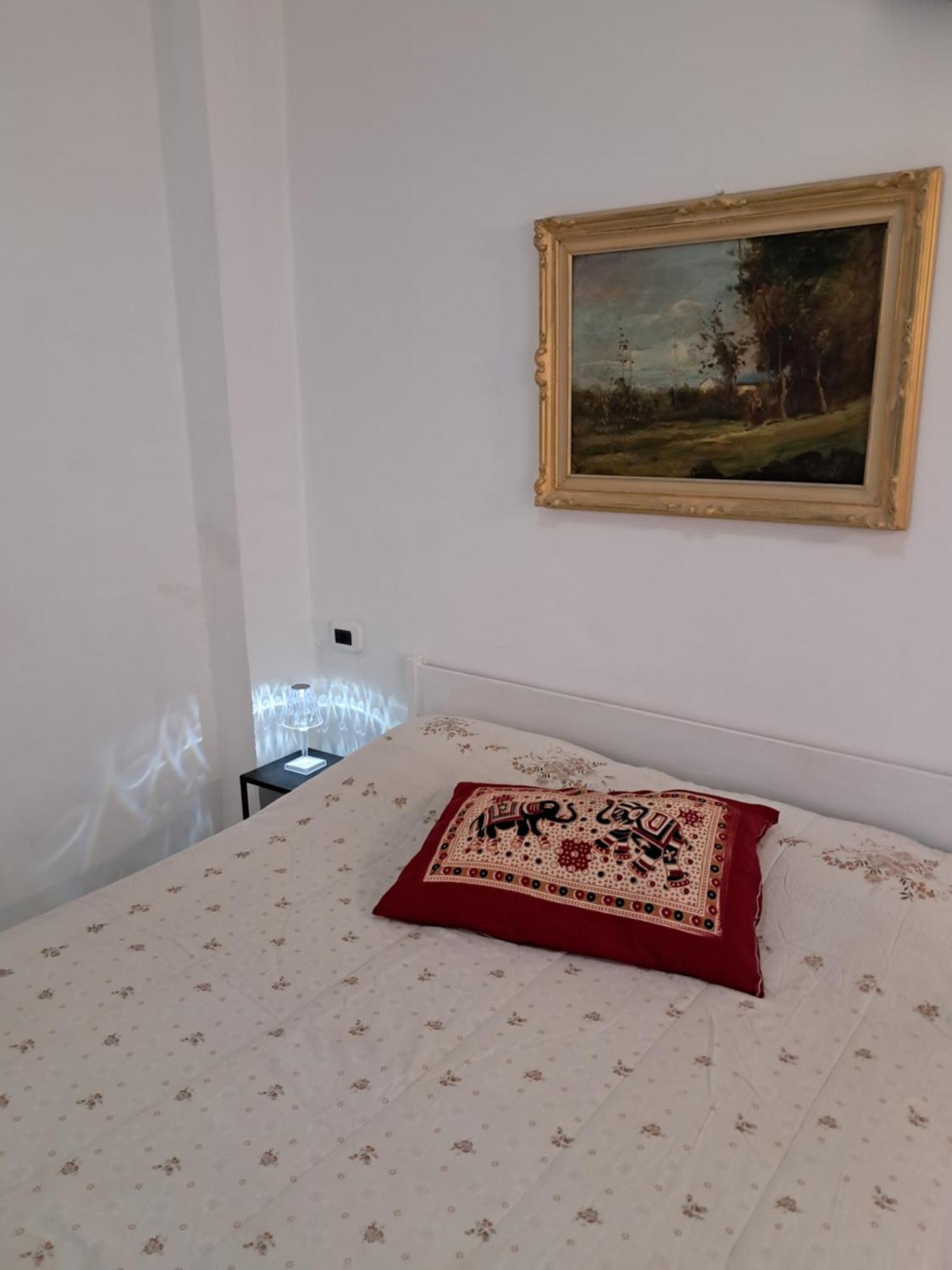 Levante Rooms Scalea Pokoj fotografie